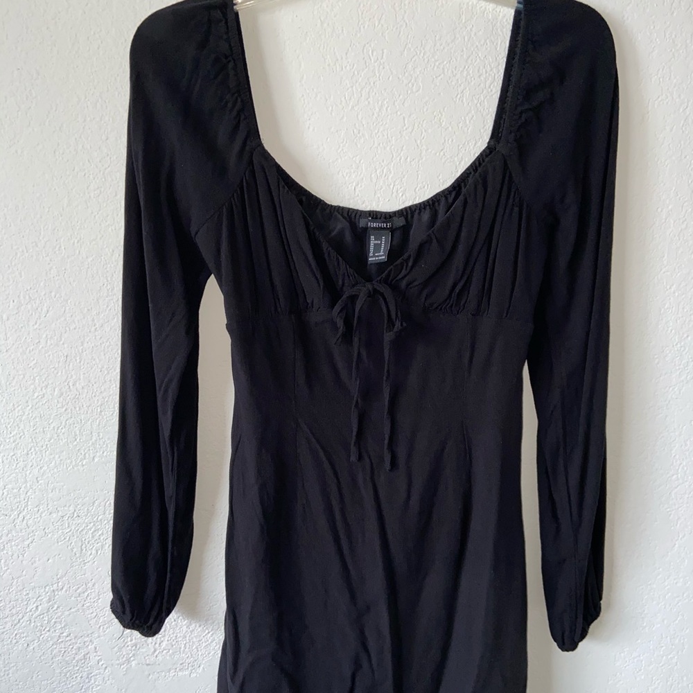 Black long sleeve dress M)